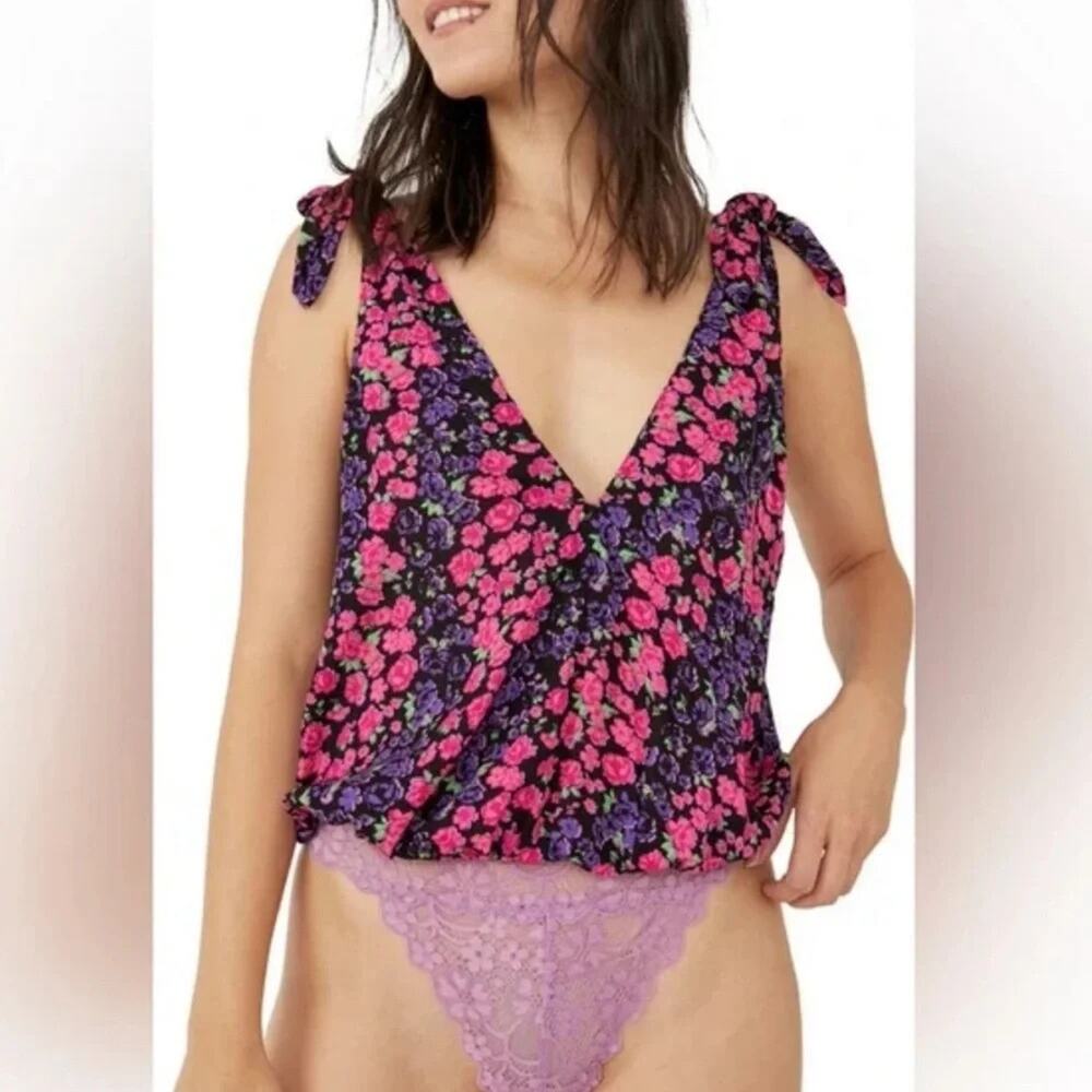 Free People Intimately Black Floral Bare it All Bodysuit Size M - Picture 3 of 10